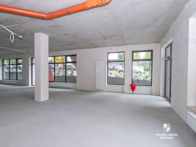 Commercial space for rent 220 sqm Republiki Korczakowskiej street - Commercial premises - Rent - Kraków, Podgórze