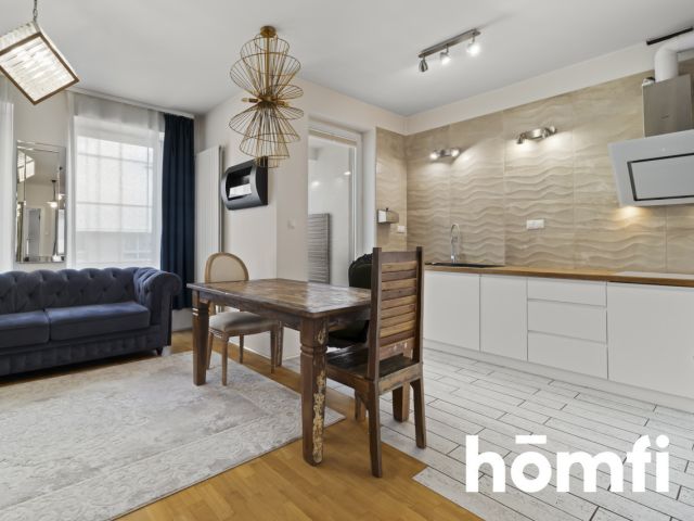 a spacious, three-room apartment with an area of 76.62 m² - Квартира - Оренда - Warszawa, Śródmieście