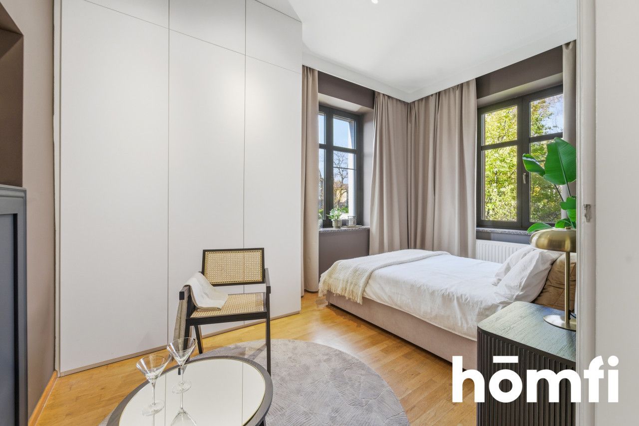 KLIMATYCZNE MIESZKANIE W KAMIENICY BIELSKO-BIAŁA - Mieszkanie - Sprzedaż - Bielsko-Biała, Śródmieście