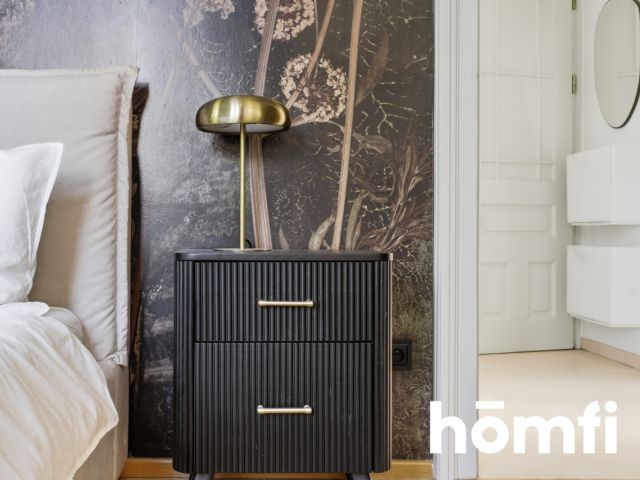 KLIMATYCZNE MIESZKANIE W KAMIENICY BIELSKO-BIAŁA - Mieszkanie - Sprzedaż - Bielsko-Biała, Śródmieście