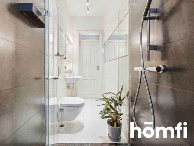 KLIMATYCZNE MIESZKANIE W KAMIENICY BIELSKO-BIAŁA - Mieszkanie - Sprzedaż - Bielsko-Biała, Śródmieście