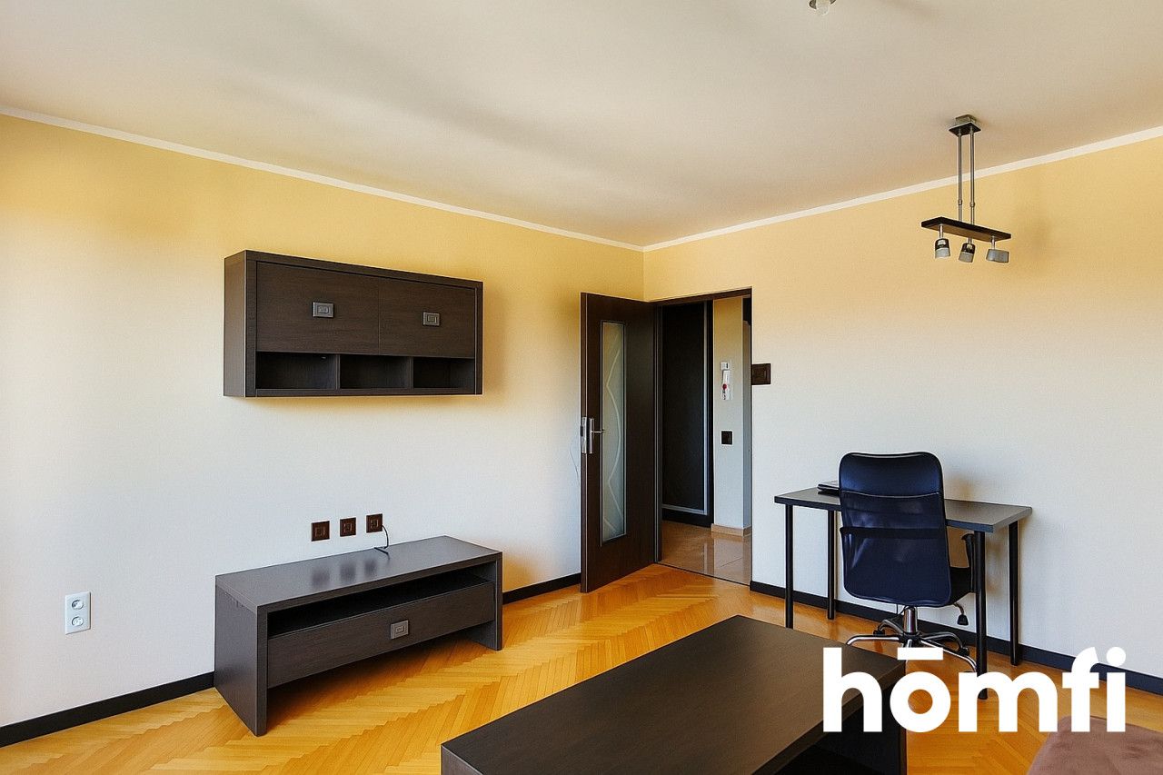 3 pokoje z balkonem blisko centrum Bielska - Mieszkanie - Sprzedaż - Bielsko-Biała, Aleksandrowice