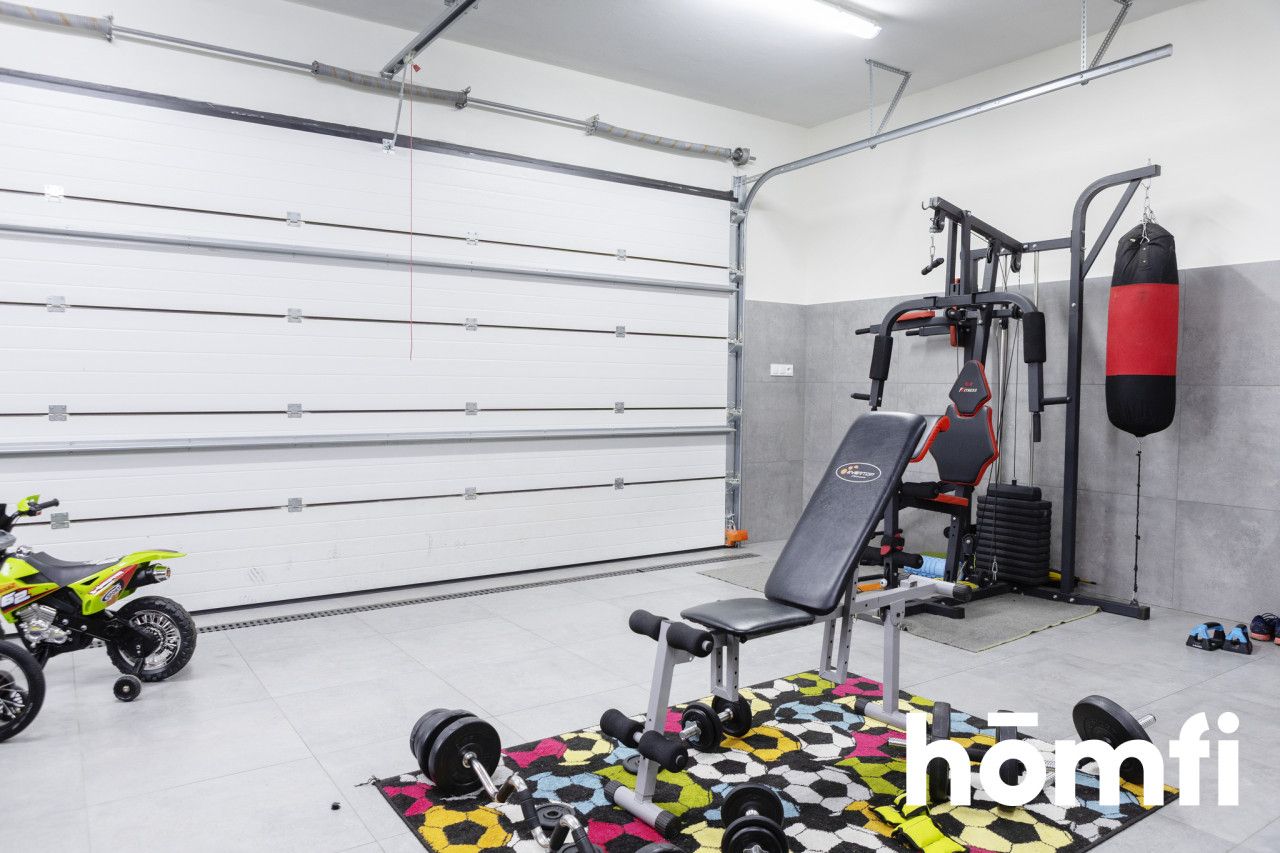 A unique house on Wspólna Street in Górno-Zawada - Дім - Продаж - Kielecki, Górno / Górno-Zawada