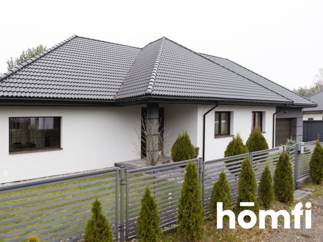 A unique house on Wspólna Street in Górno-Zawada - House - Sale - Kielecki, Górno / Górno-Zawada