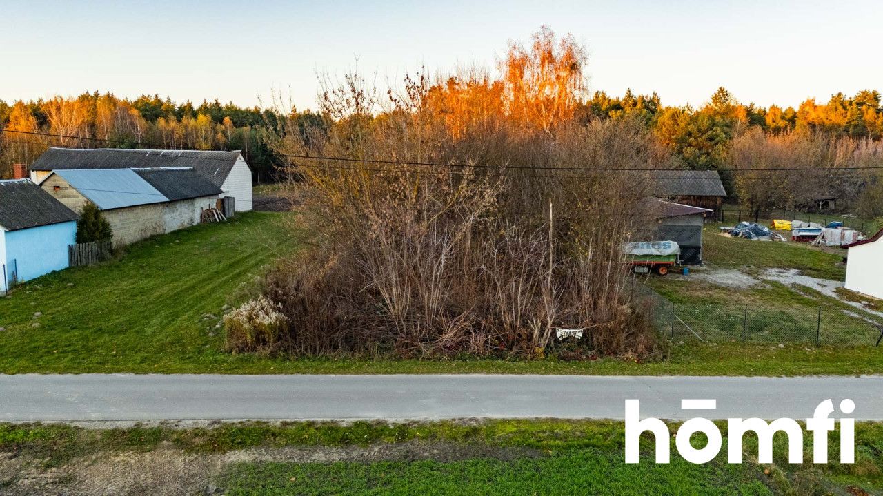 Działka w spokojnej okolicy, miejsce na Twój dom - Działka - Sprzedaż - Lipski, Chotcza / Siekierka Nowa