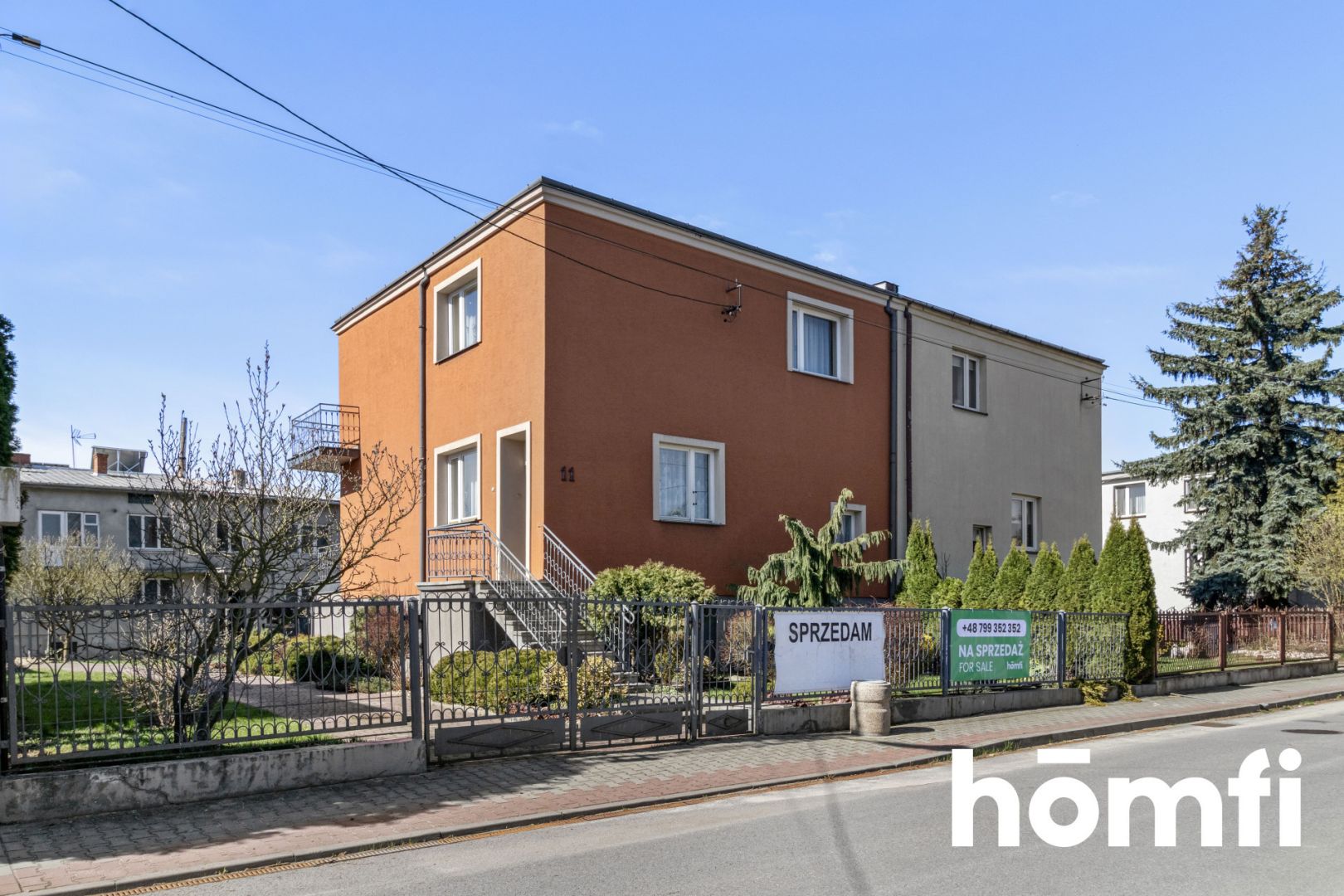 House in the peaceful district of Staszów! - Дім - Продаж - Staszowski, Staszów