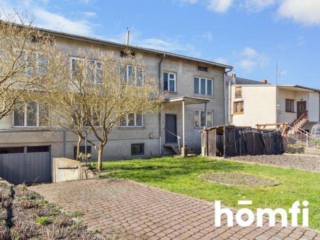 Dom w spokojnej dzielnicy Staszowa! - Dom - Sprzedaż - Staszowski, Staszów