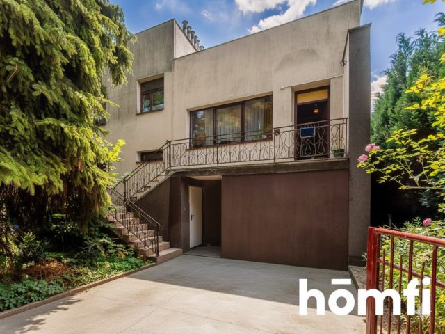 Przestronny dom z potencjałem w spokojnej okolicy - Dom - Sprzedaż - Kraków, Wzgórza Krzesławickie