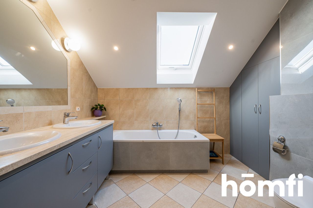 Perfect twin home on private housing estate - Дім - Продаж - Radom, Wólka Klwatecka