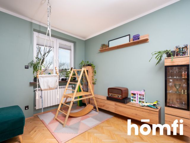 4-room with separate kitchen, loggia and basement - Квартира - Продаж - Kraków, Nowa Huta