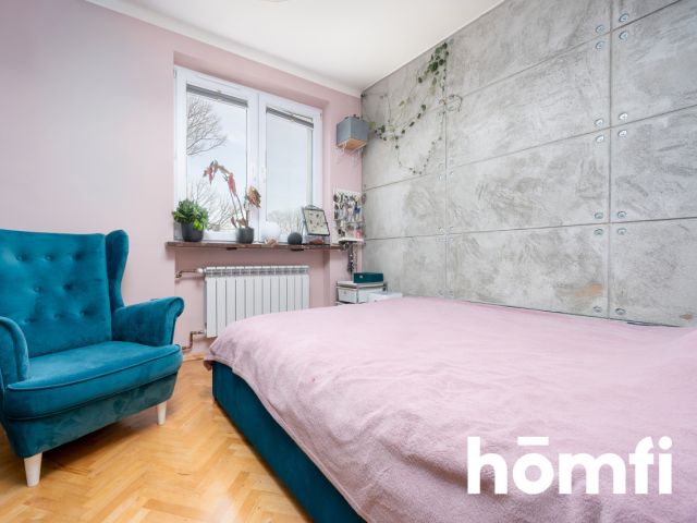4-room with separate kitchen, loggia and basement - Квартира - Продаж - Kraków, Nowa Huta