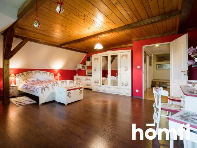 Nieruchomość wielopokoleniowa: dwa domy, piękny ogród i znakomita komunikacja – Chrzanów - Dom - Sprzedaż - Chrzanowski, Chrzanów