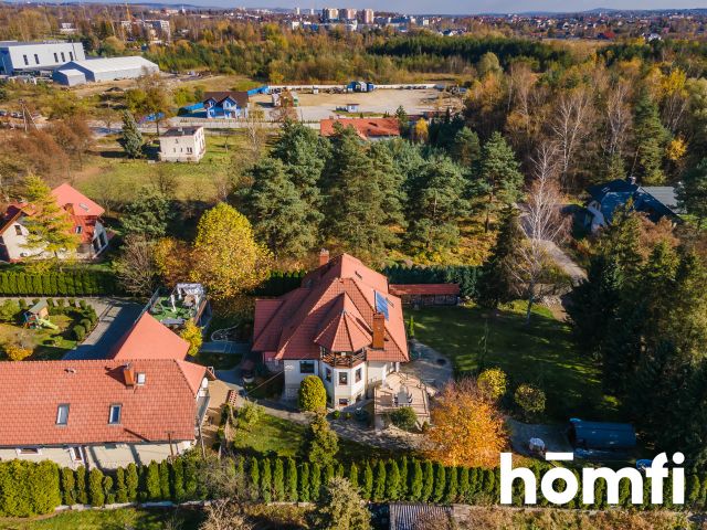 Nieruchomość wielopokoleniowa: dwa domy, piękny ogród i znakomita komunikacja – Chrzanów - Dom - Sprzedaż - Chrzanowski, Chrzanów