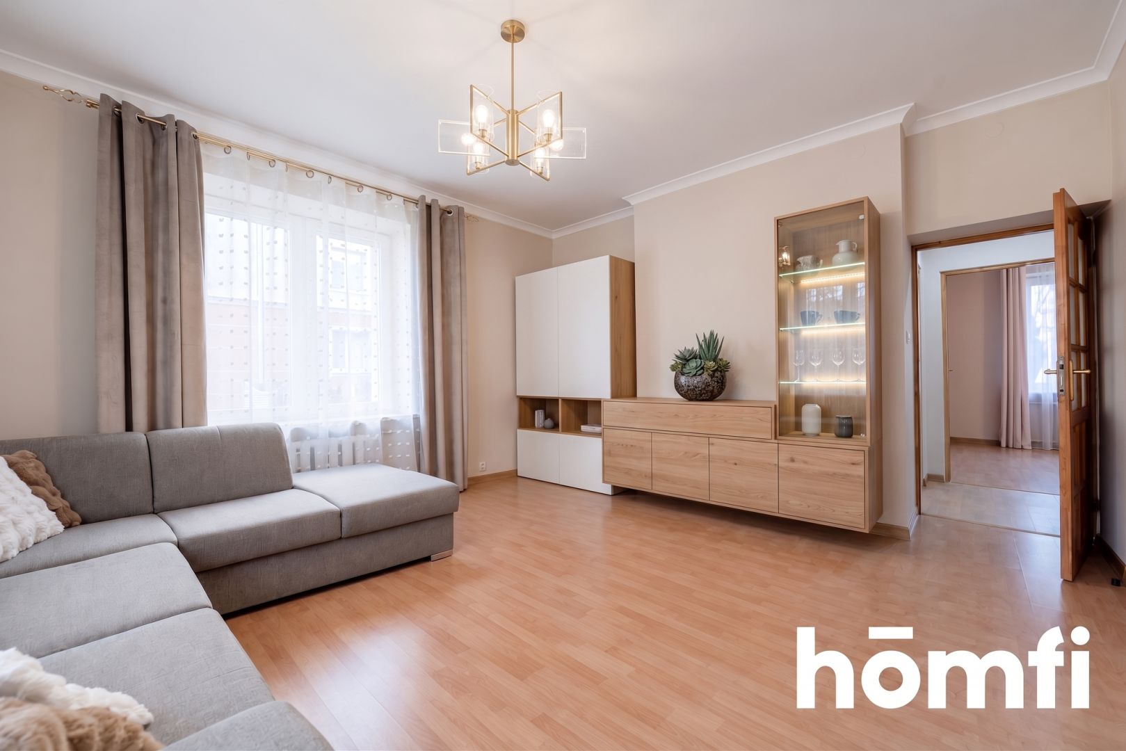 SPACIOUS APARTMENT IN THE TOWN CENTER - Квартира - Продаж - Radom, Obozisko