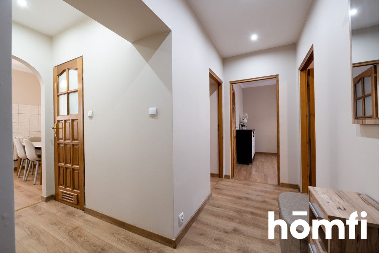 SPACIOUS APARTMENT IN THE TOWN CENTER - Квартира - Продаж - Radom, Obozisko