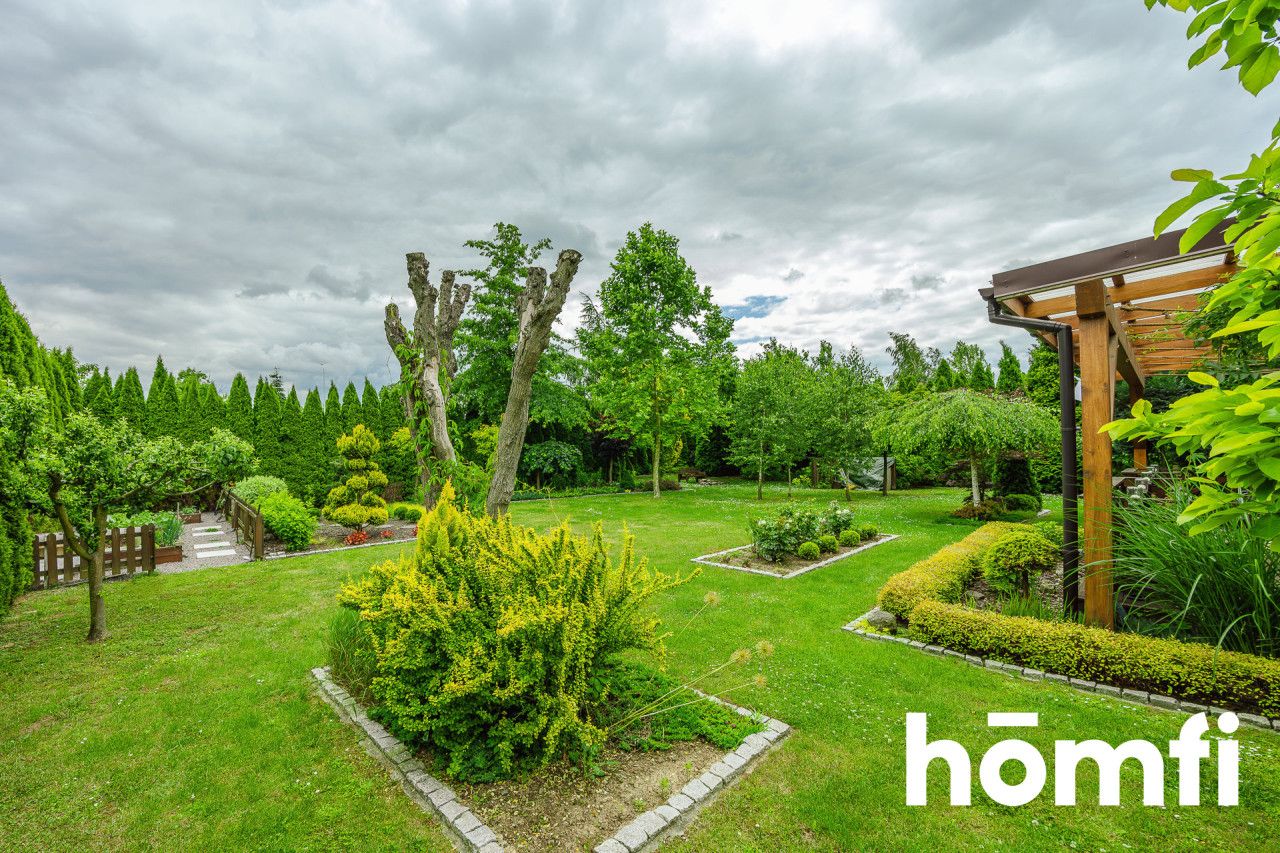 Spacious house with a BEAUTIFUL GARDEN | 6 rooms | Garage | Trzebownisko | Rzeszów - House - Sale - Rzeszowski, Trzebownisko