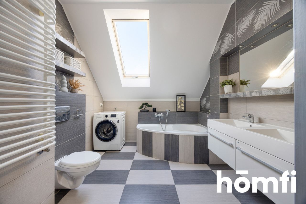 Spacious house with a BEAUTIFUL GARDEN | 6 rooms | Garage | Trzebownisko | Rzeszów - House - Sale - Rzeszowski, Trzebownisko