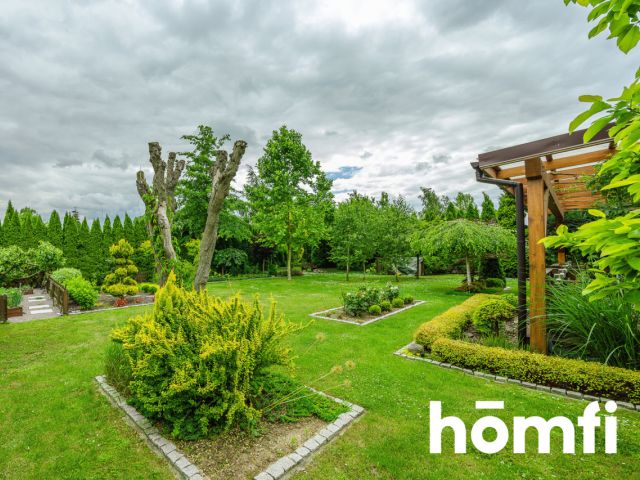 Spacious house with a BEAUTIFUL GARDEN | 6 rooms | Garage | Trzebownisko | Rzeszów - Дім - Продаж - Rzeszowski, Trzebownisko