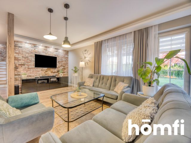 Spacious house with a BEAUTIFUL GARDEN | 6 rooms | Garage | Trzebownisko | Rzeszów - Дім - Продаж - Rzeszowski, Trzebownisko