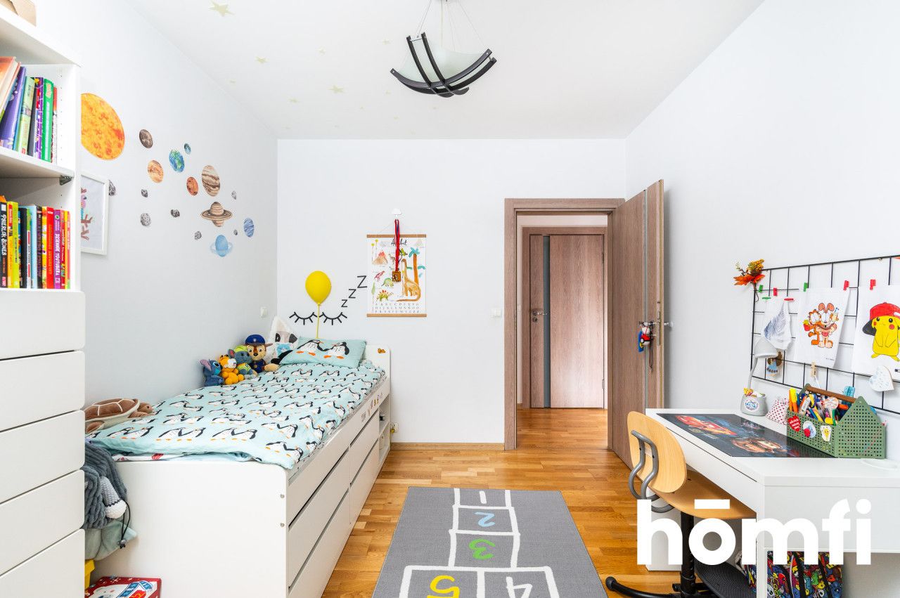 Gotowe do wprowadzenia 3-pokojowe mieszkanie z balkonem i windą w cichej okolicy przy ulicy Piltza - Mieszkanie - Sprzedaż - Kraków, Podgórze / Dębniki