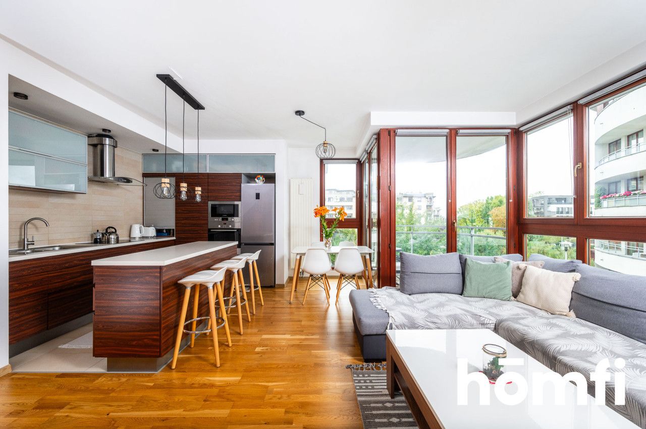 Gotowe do wprowadzenia 3-pokojowe mieszkanie z balkonem i windą w cichej okolicy przy ulicy Piltza - Mieszkanie - Sprzedaż - Kraków, Podgórze / Dębniki