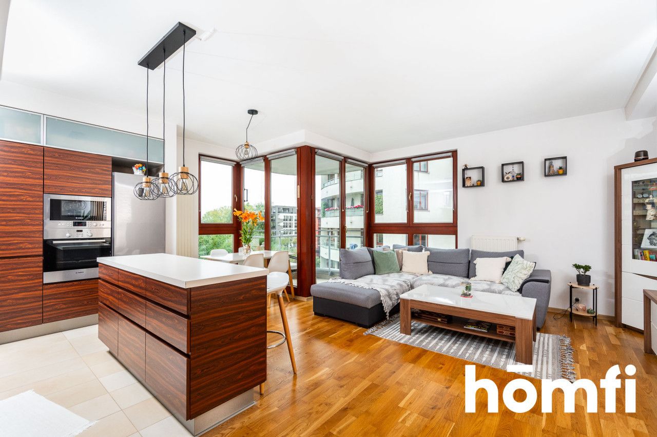 Gotowe do wprowadzenia 3-pokojowe mieszkanie z balkonem i windą w cichej okolicy przy ulicy Piltza - Mieszkanie - Sprzedaż - Kraków, Podgórze / Dębniki