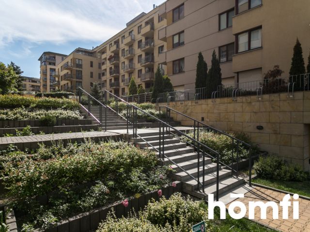 Gotowe do wprowadzenia 3-pokojowe mieszkanie z balkonem i windą w cichej okolicy przy ulicy Piltza - Mieszkanie - Sprzedaż - Kraków, Podgórze / Dębniki