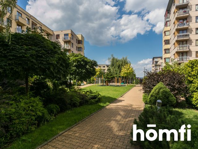 Gotowe do wprowadzenia 3-pokojowe mieszkanie z balkonem i windą w cichej okolicy przy ulicy Piltza - Mieszkanie - Sprzedaż - Kraków, Podgórze / Dębniki