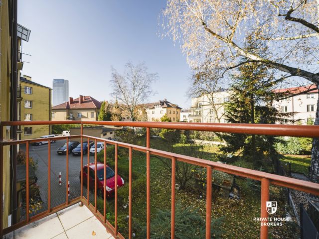 Dwupokojowe mieszkanie na Osiedlu Oficerskim - ul.Brodowicza - Mieszkanie - Wynajem - Kraków, Śródmieście / Olsza