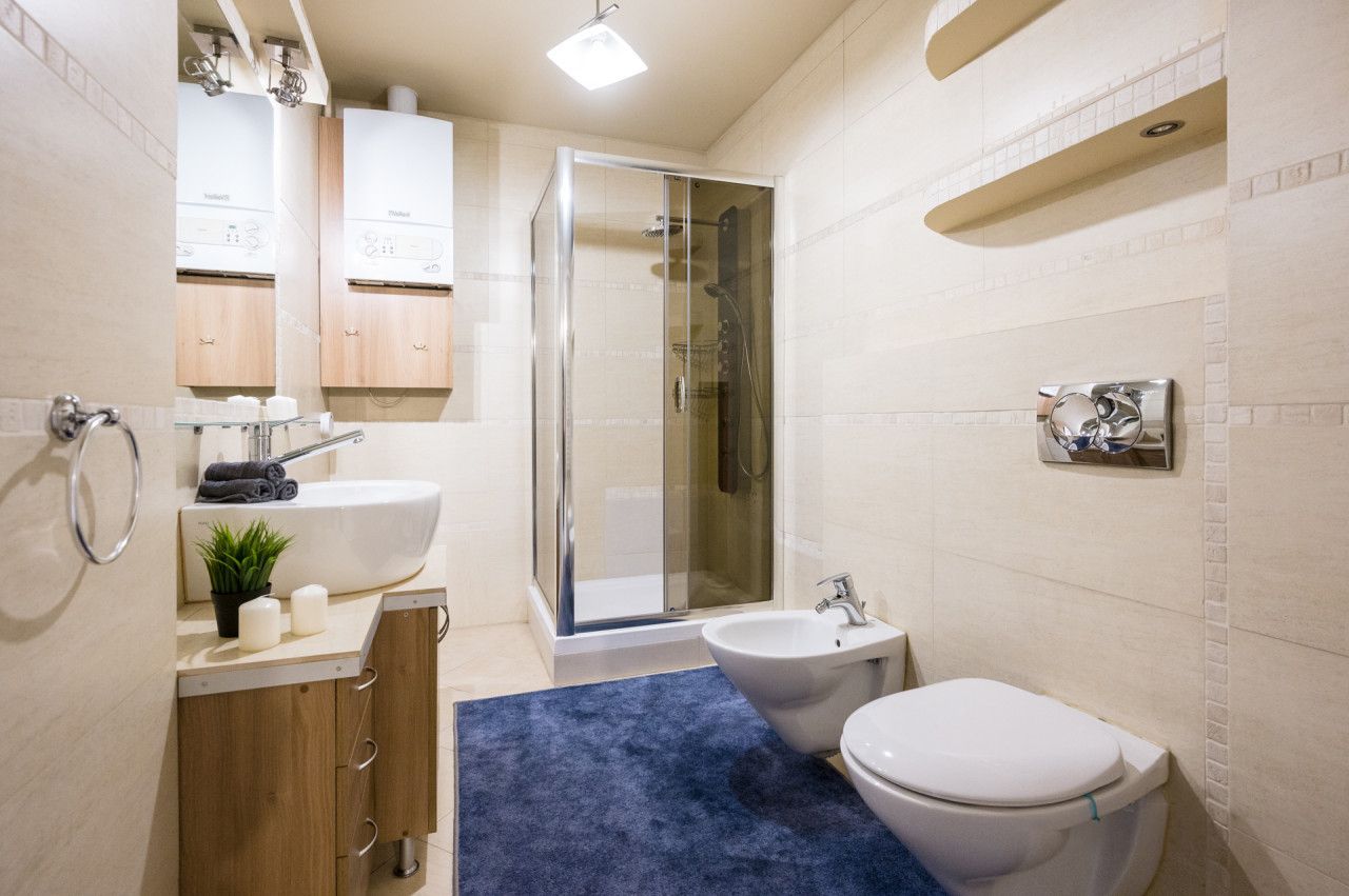 Przestronny apartament Al. Słowackiego - Mieszkanie - Wynajem - Kraków, Śródmieście / Stare Miasto