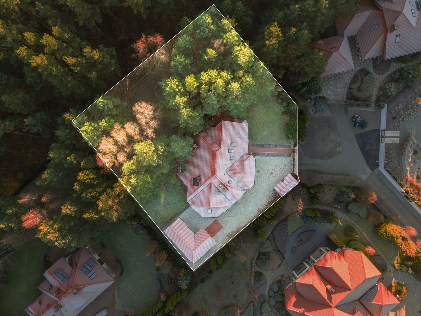 A city villa in the immediate vicinity of the forest - Дім - Продаж - Toruń, Wrzosy