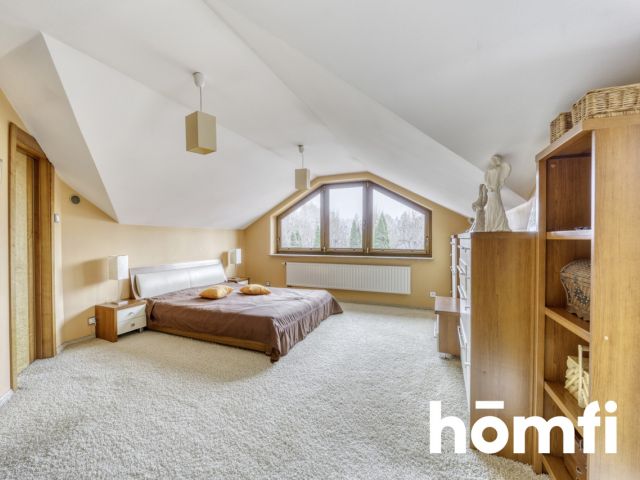 Willa miejska w bezpośrednim sąsiedztwie lasu - Dom - Sprzedaż - Toruń, Wrzosy