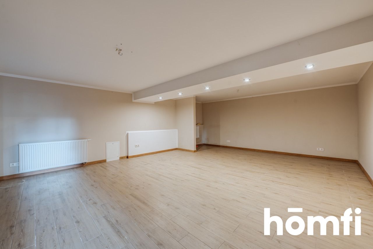 Dom w otoczeniu drzew - Dom - Sprzedaż - Radomski, Jedlnia-Letnisko / Antoniówka