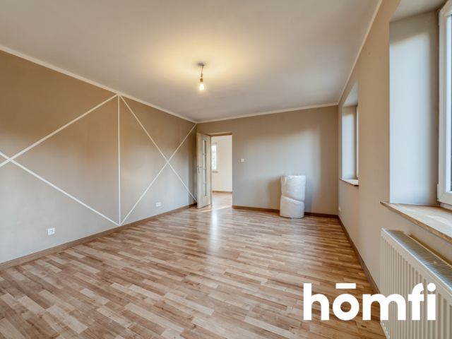 Dom w otoczeniu drzew - Dom - Sprzedaż - Radomski, Jedlnia-Letnisko / Antoniówka