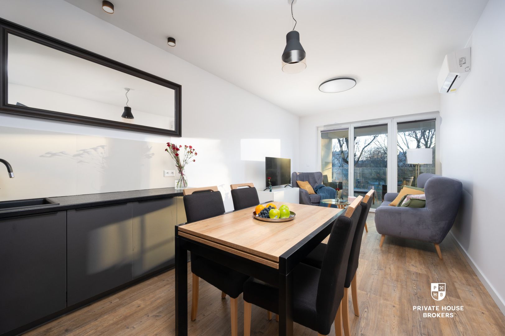 Spacious, 1 bedroom Mazowiecka - Apartment - Rent - Kraków, Krowodrza