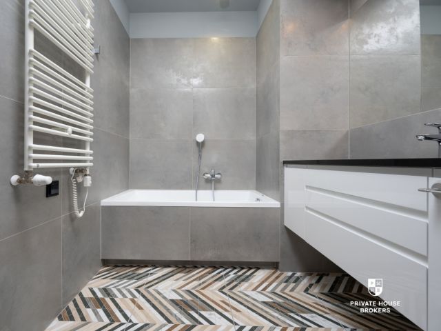 Przestronne,2 pokojowe mieszkanie - Mazowiecka - Mieszkanie - Wynajem - Kraków, Krowodrza