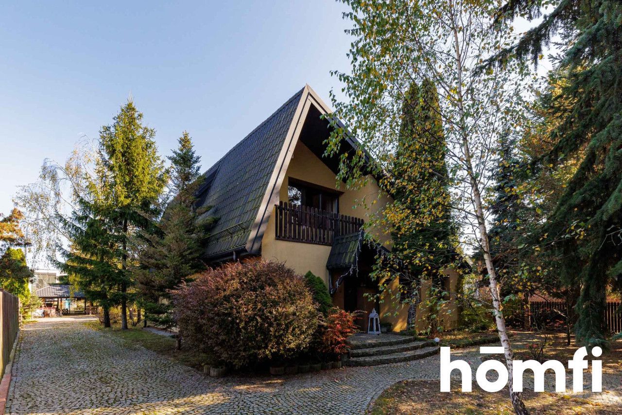 Dom z ogrodem, basenem i kominkiem w Wawrze - Dom - Sprzedaż - Warszawa, Wawer