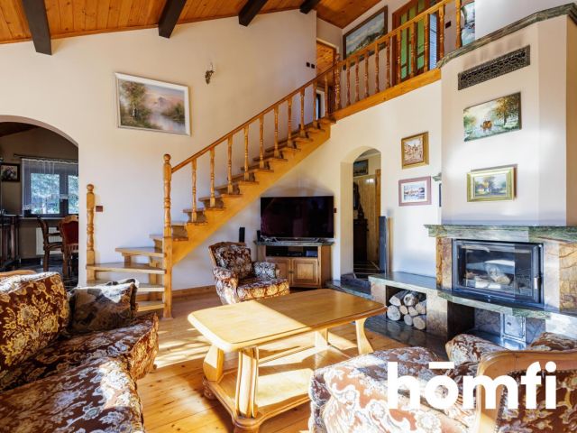 Dom z ogrodem, basenem i kominkiem w Wawrze - Dom - Sprzedaż - Warszawa, Wawer