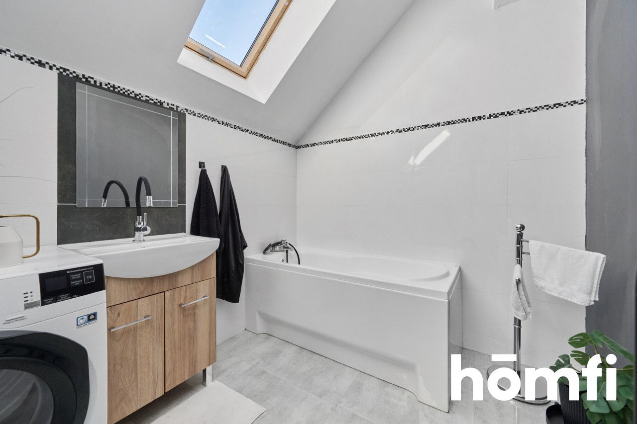 Exceptional Potential: House with Commercial Premises in Siechnice - House - Sale - Wrocławski, Siechnice