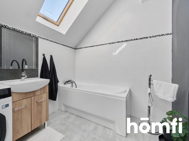 Wyjątkowy Potencjał: Dom z Lokalem Usługowym w Siechnicach - Dom - Sprzedaż - Wrocławski, Siechnice