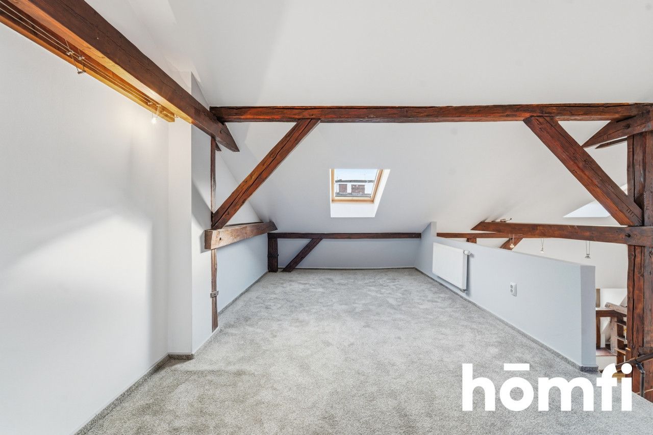 Mieszkanie na poddaszu z antresolą - Mieszkanie - Wynajem - Bielsko-Biała, Śródmieście