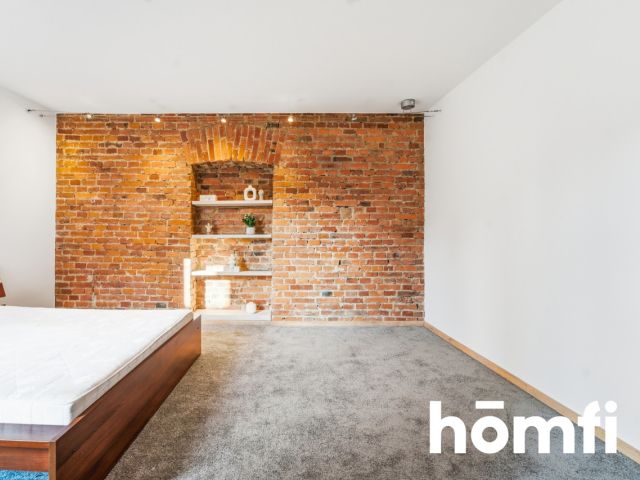 Mieszkanie na poddaszu z antresolą - Mieszkanie - Wynajem - Bielsko-Biała, Śródmieście