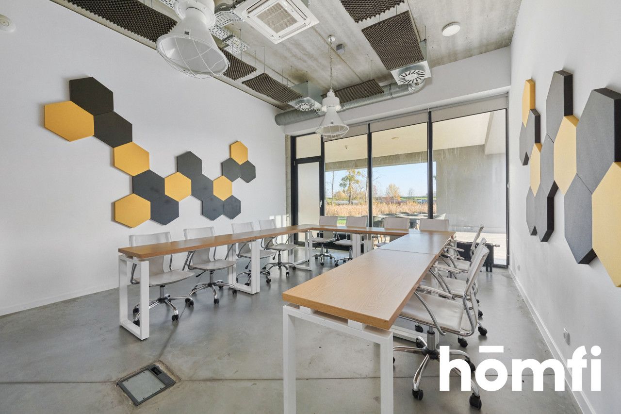 Nowoczesny budynek biurowy z magazynem w Siechnicach przy Obwodnicy Wschodniej - Комерційне приміщення - Продаж - Wrocławski, Siechnice