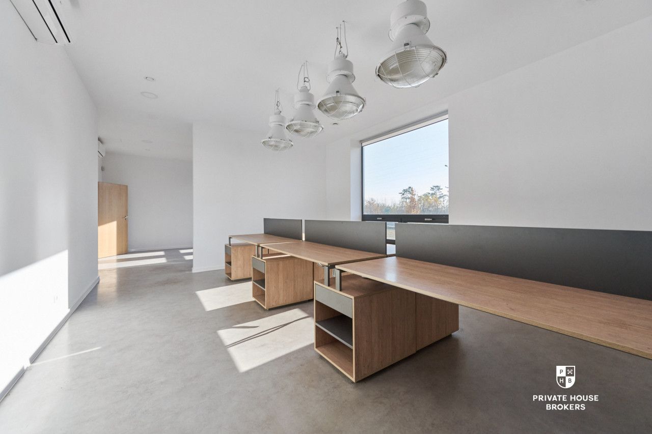 Nowoczesny budynek biurowy z magazynem w Siechnicach przy Obwodnicy Wschodniej - Commercial premises - Sale - Wrocławski, Siechnice