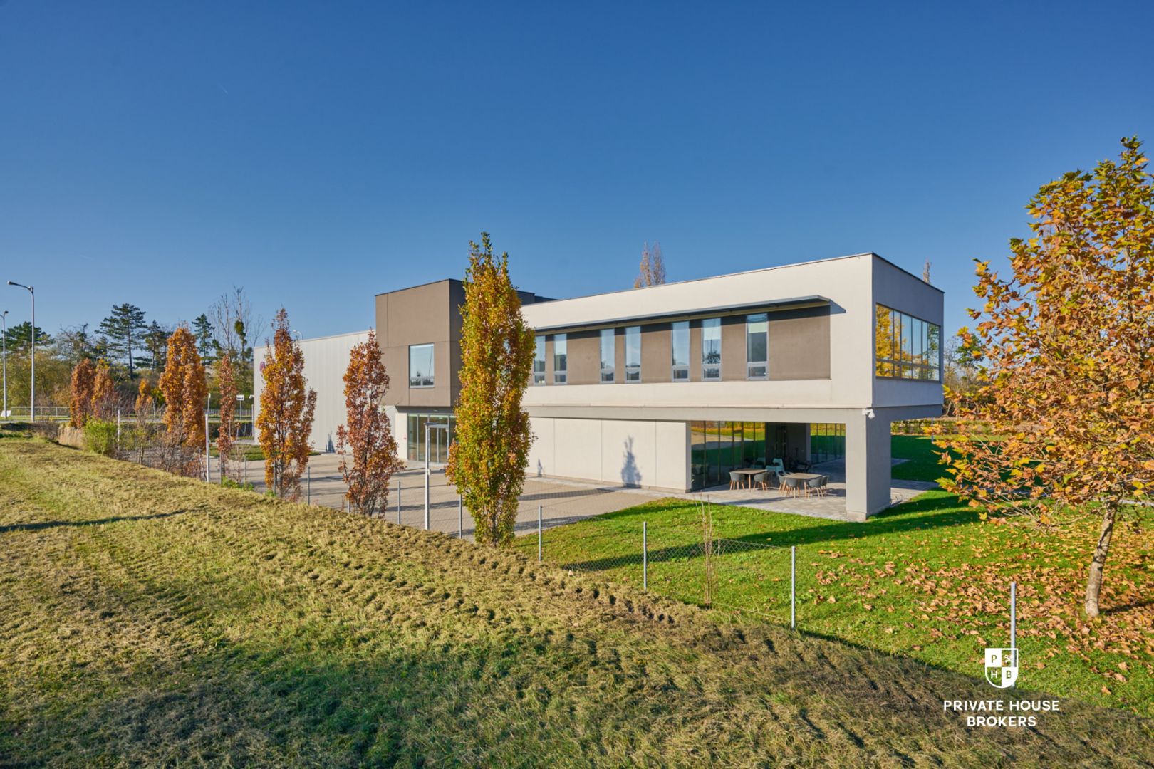 Nowoczesny budynek biurowy z magazynem w Siechnicach przy Obwodnicy Wschodniej - Commercial premises - Sale - Wrocławski, Siechnice
