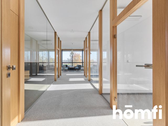 Nowoczesny budynek biurowy z magazynem w Siechnicach przy Obwodnicy Wschodniej - Lokal użytkowy - Sprzedaż - Wrocławski, Siechnice