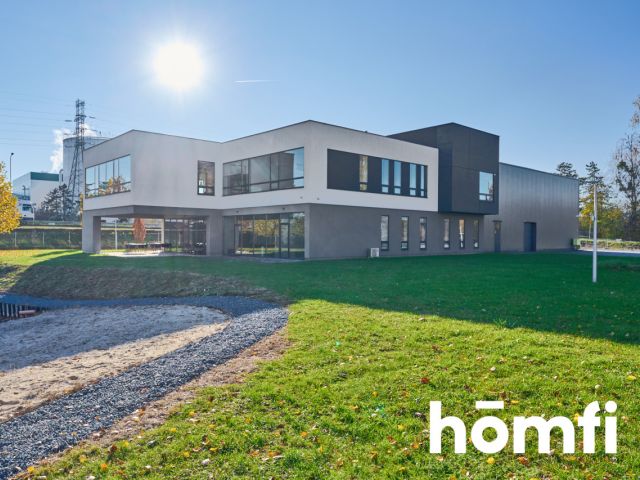 Nowoczesny budynek biurowy z magazynem w Siechnicach przy Obwodnicy Wschodniej - Lokal użytkowy - Sprzedaż - Wrocławski, Siechnice