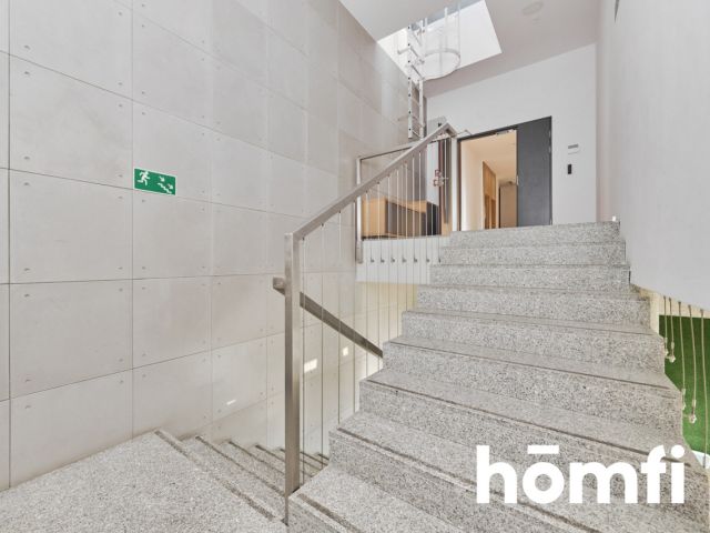 Nowoczesny budynek biurowy z magazynem w Siechnicach przy Obwodnicy Wschodniej - Lokal użytkowy - Sprzedaż - Wrocławski, Siechnice