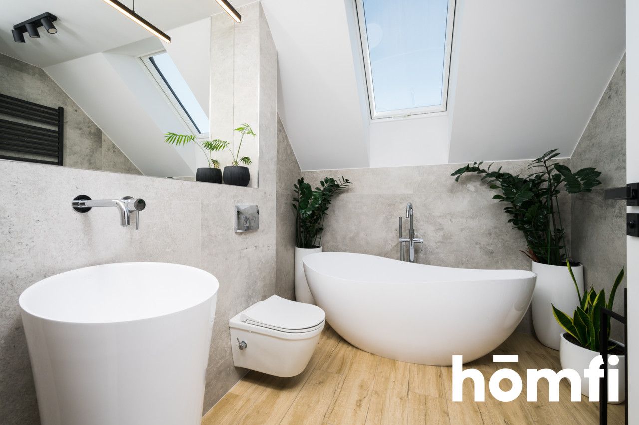 Spacious Home in a Peaceful Area, Move-In Ready - Дім - Продаж - Krakowski, Michałowice / Masłomiąca