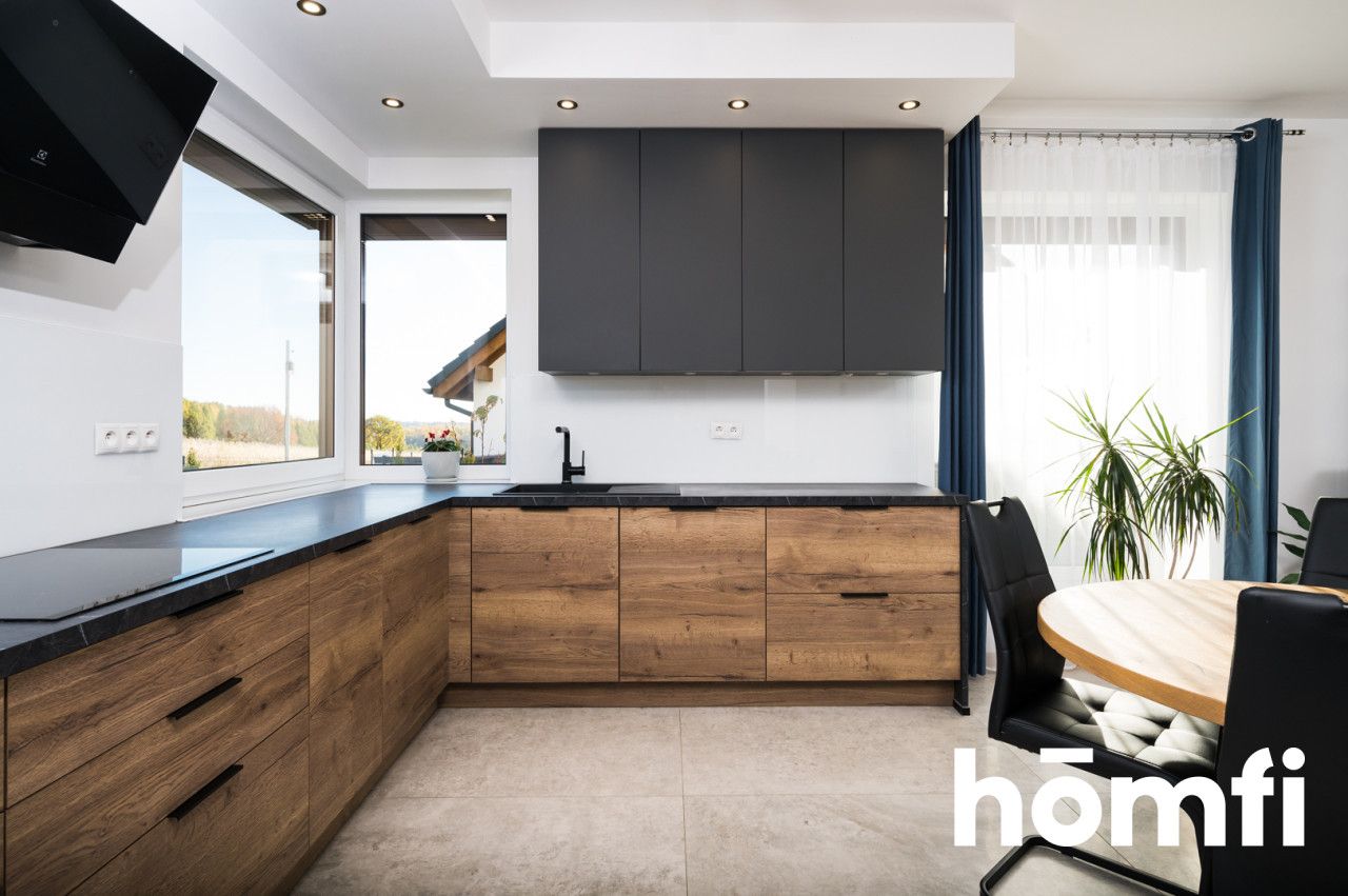 Rodzinny dom w spokojnej okolicy z pięknym widokiem - Dom - Sprzedaż - Krakowski, Michałowice / Masłomiąca